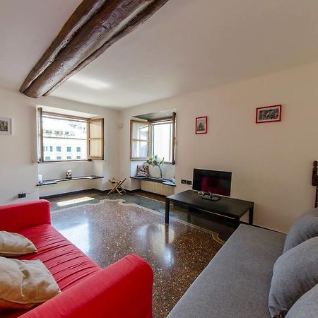 Joivy Colorful Flat For 5 Close To Piazza De Ferrari Genua Exterior foto